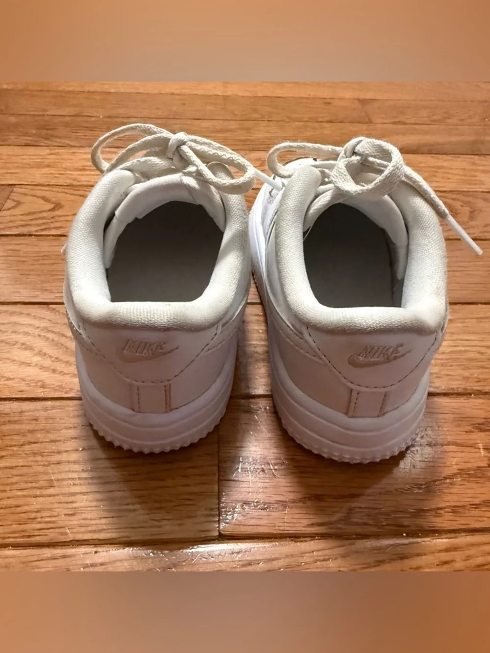 Nike Air Force 1 Low Lace Athletic Sneakers size 10C